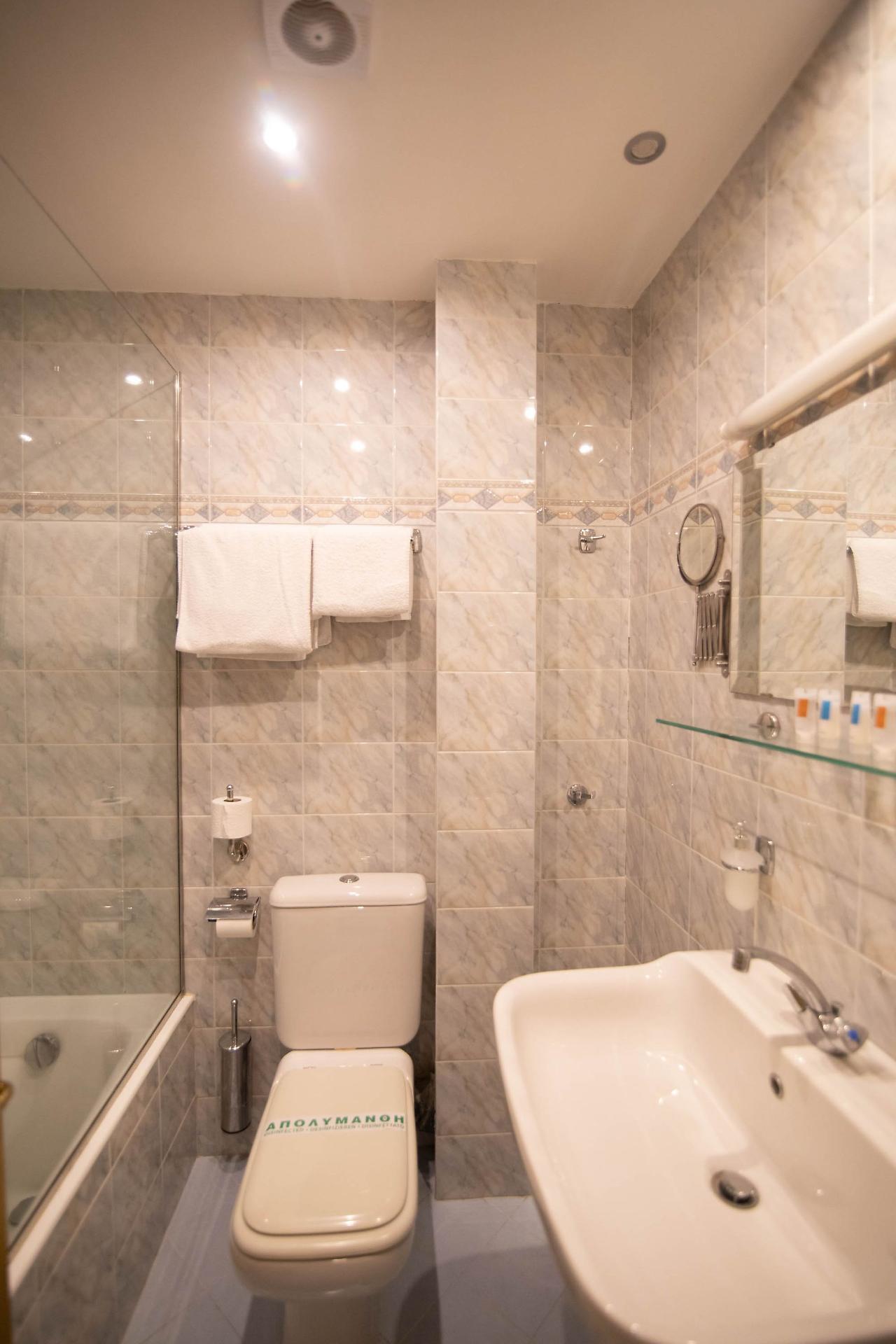Nidimos Hotel デルポイ エクステリア 写真