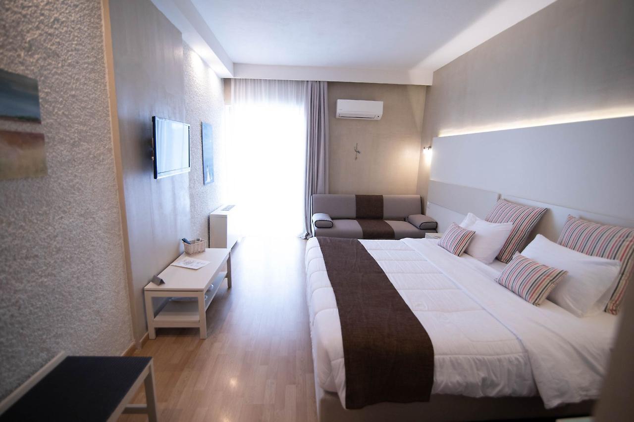Nidimos Hotel デルポイ エクステリア 写真