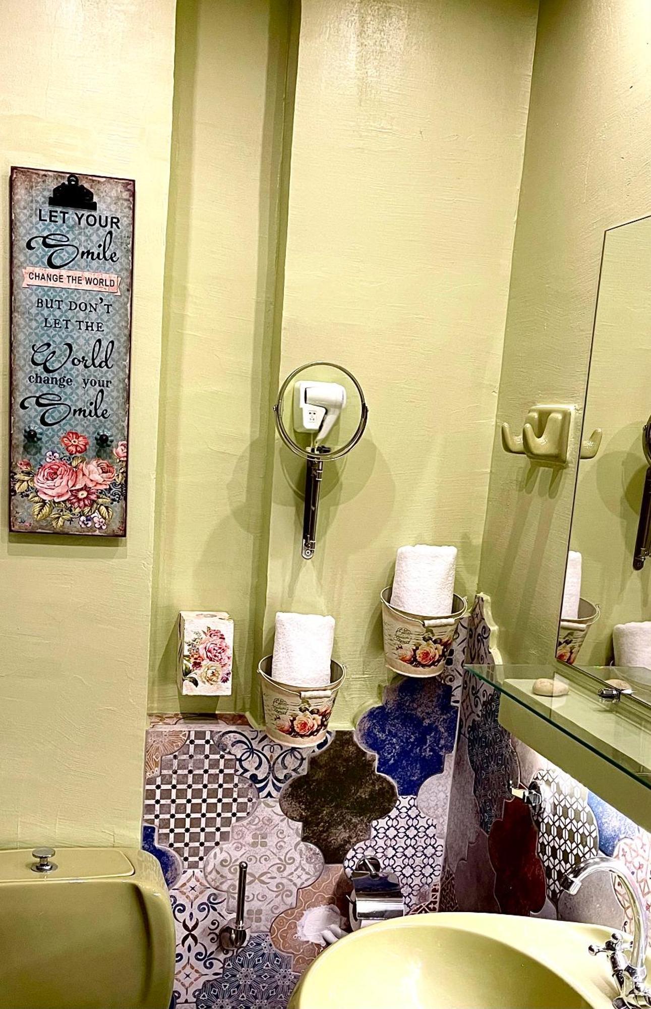 Nidimos Hotel デルポイ エクステリア 写真